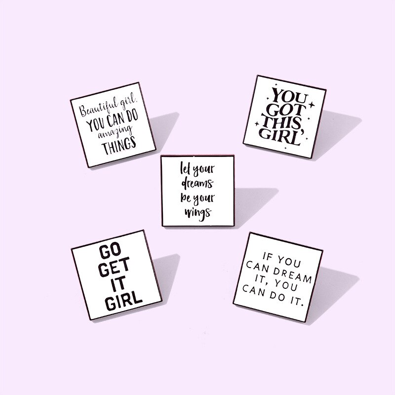 Mode Eenvoudige Brief Legering Emaille Broche Persoonlijkheid Unieke Meisje Droom Tekst Badge Creatieve Trendy Revers Rugzak Sieraden