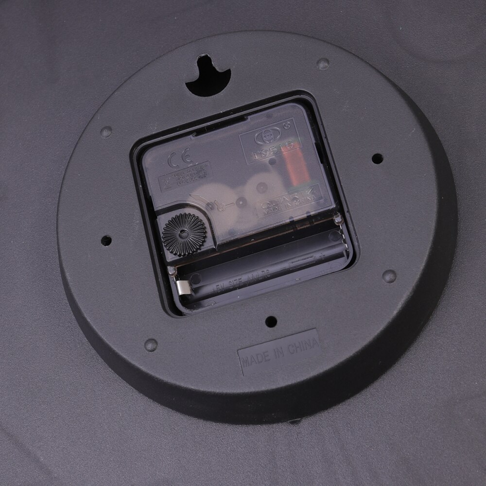 Wall Hanging Clock 3D Numbers Scale Wall Clock Mute Clock Living Room Clock without Battery (White)