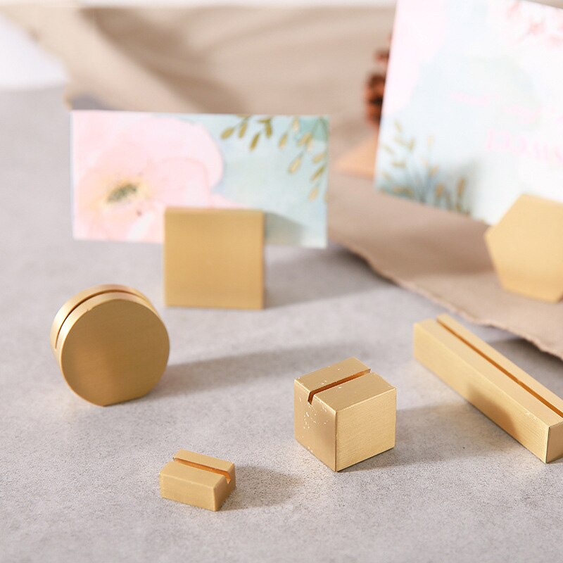 Brass Retro Card Display Stand Picture Photo Clip Business Name Card Base Desk Sign Holder Metal Label Holder Home Decoration