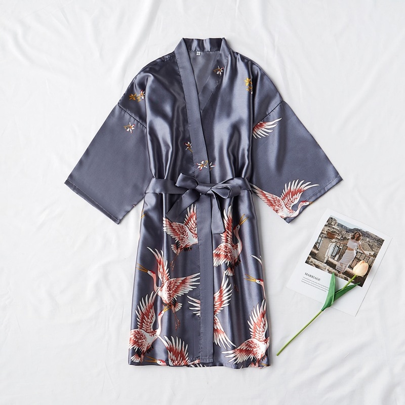 Mode Satijnen Gewaad Vrouwelijke Badjas Sexy peignoir femme Zijden Kimono Bruid kamerjas nachtkleding Nacht Groeien Voor Vrouwen