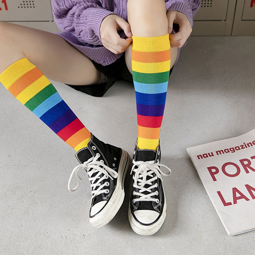 Sokken Gestreepte Lange Sokken Regenboog Stapel Heldere sokken zachte Warme Dij Hoge Sokken Voor Dames Meisjes Mode Gestreepte Knie sokken