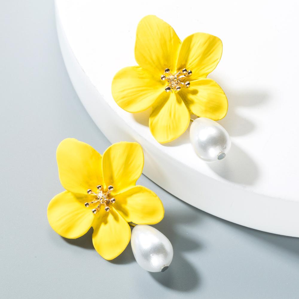 niedlich Schmuck Große Doppel Blume stud Ohrringe Für Frauen Sommer Stil Party Hochzeit Übertrieben schwarz Ohrringe: pearl yellow