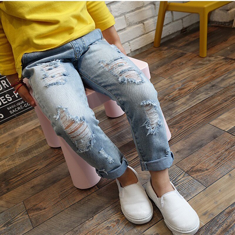 nouvelle multicolore trou petite fille jean garçon printemps et été Denim décontracté lâche revers jean enfants pantalons