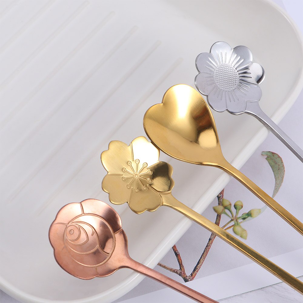 Flowers Gold Spoon Long Handle Dessert Tea Coffee Mixing Spoon Stainless Steel Vintage Teaspoons Drink Tableware