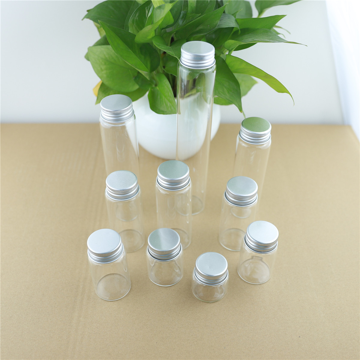 Mini bouteille en verre de 25ml, 24 pièces/lot, 37x40mm, bocaux vides, petit conteneur, bouteilles décoratives, pots de stockage d'épices, Diy