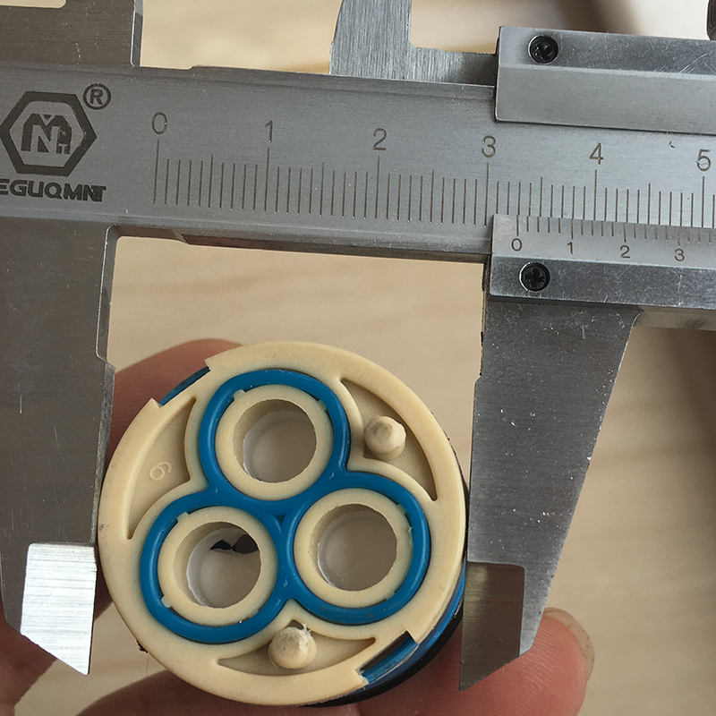 1/4 turn 3 Hole Diverter Cartridge for Bath faucet Bathtub Faucet water divider Ceramic valve core Cartridg