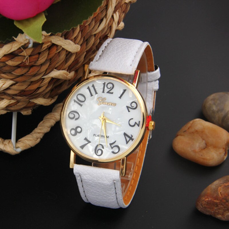 Geneva-reloj Digital de lujo para mujer, cronógrafo de cuarzo con correa de cuero y números grandes, Retro,