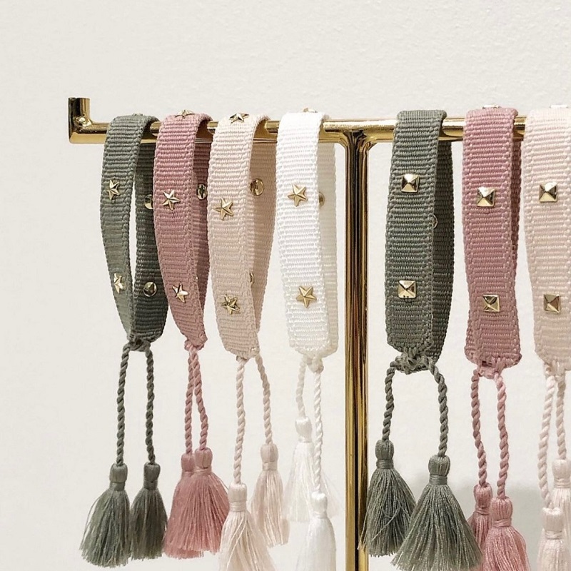 Bracciale dell'amicizia intrecciato per donne con piccole stelle Braccialetti di gioielli impilabili estivi Regali per la sorella