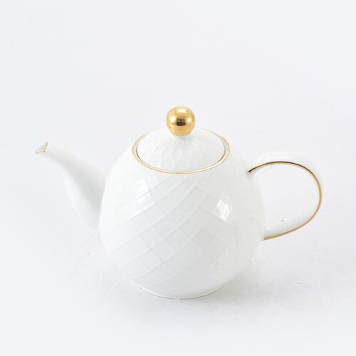 Luksus hvide keramiske kaffekopper royal bone porcelæn kop og underkop sæt guld kant europæiske tazas cafe porcelæn krus  ac50bd: Stil 5