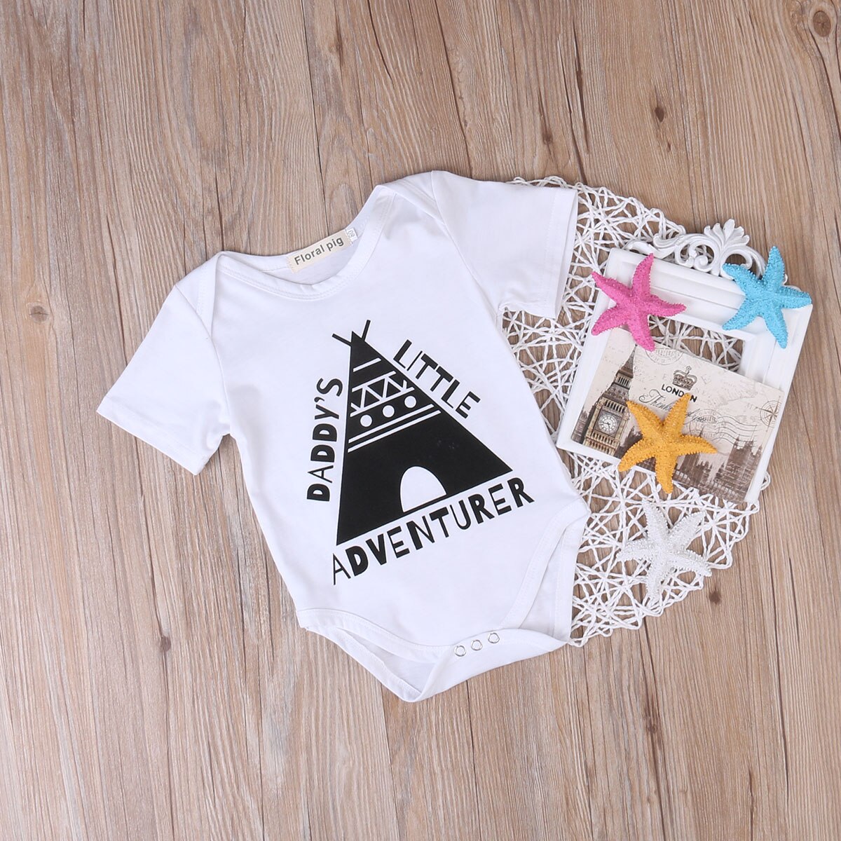Newborn Baby’s Short-sleeved Jumpsuits Summer Unique Triangle and Letter Print One-piece Triangle Bodysuits For Baby Boys Dad