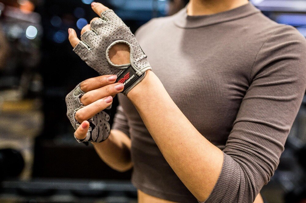 femmes anti-dérapant sport Fitness gants haltérophilie Gym gants musculation musculation hommes Fitness gants