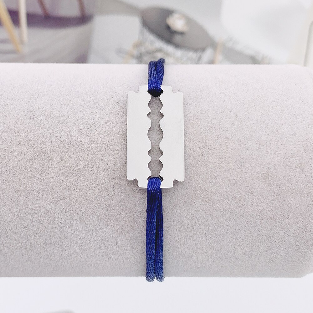 Stainless Steel Bracelet De Rasoir Blade Razor Bracelet With Black Red Rope Adjustable France Famous Brand Jewelry: 18TR-42