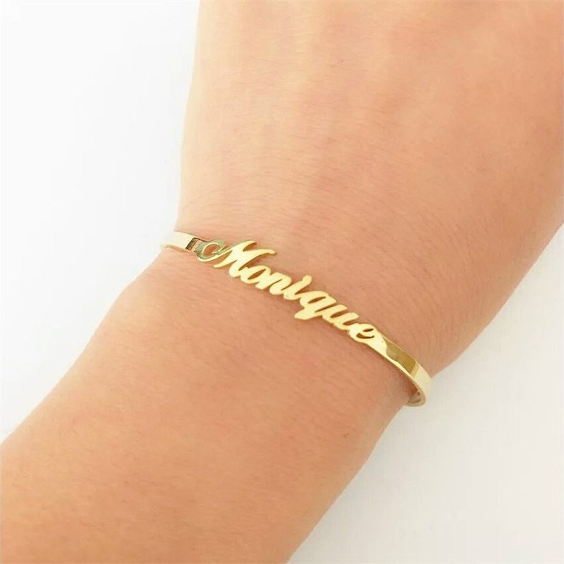 Custom Naam Manchet Armbanden Armbanden Voor Vrouwen Roestvrij Staal Rose Goud Zilver Personaliseer Vrouwelijke Bangle Armband Mode-sieraden