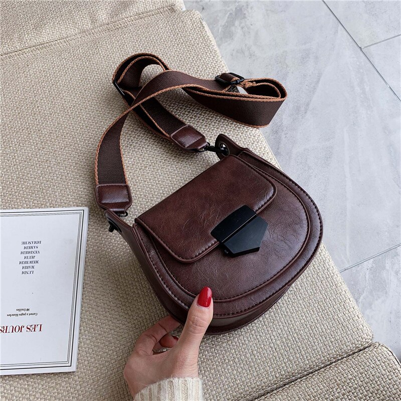 Mini Einfarbig PU Leder Sattel Taschen Für Frauen fest Crossbody Schulter Umhängetasche Weibliche Handtaschen: Kaffee