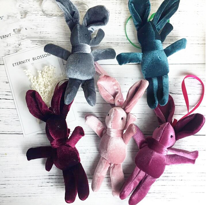 Ant Zachte wol hanger verdient om de rol van mooie konijn konijn kleine delicate baby kleur tas opgehangen act rol