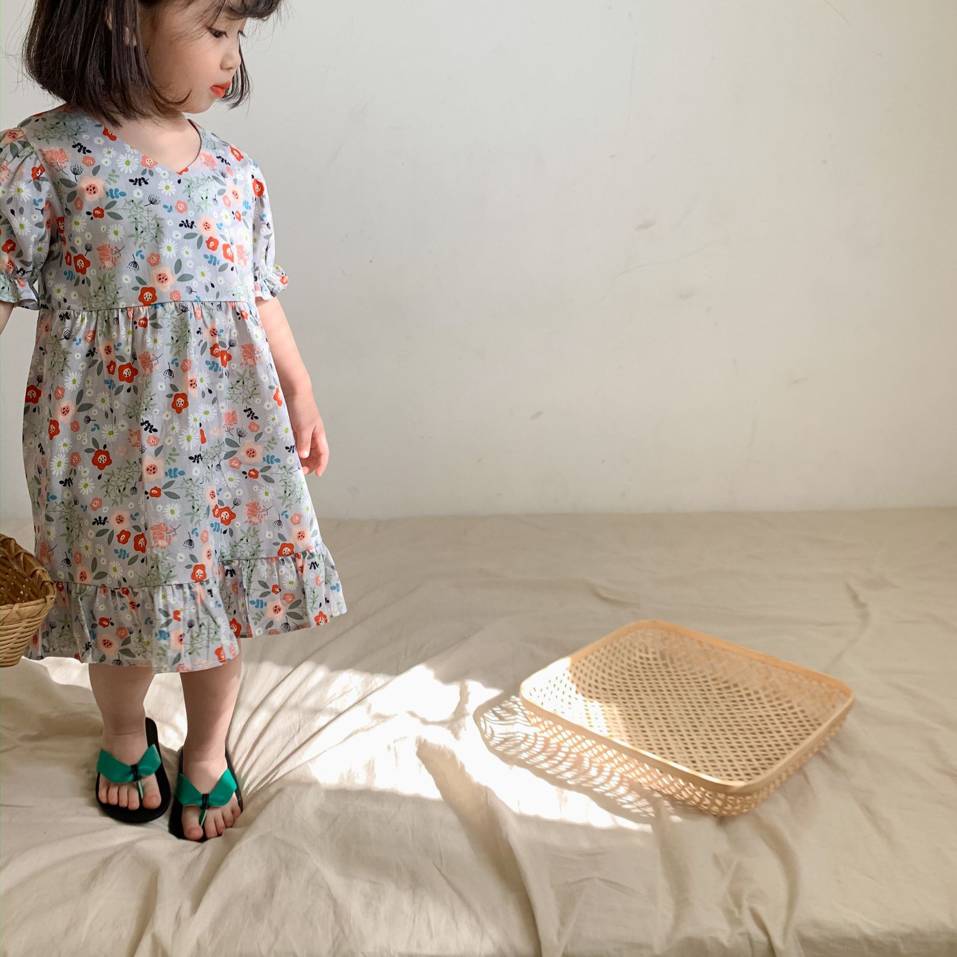 Abiti da bambina a maniche corte in cotone con stampa floreale carina per bambina 2-6Y