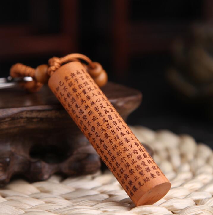 Chinese Perzik Hout Gesneden Cilinder Hanger Veilige En Goede Luck Woord Buddhaism Gunstige Sutta Prachtige Auto Sleutelhanger Hanger