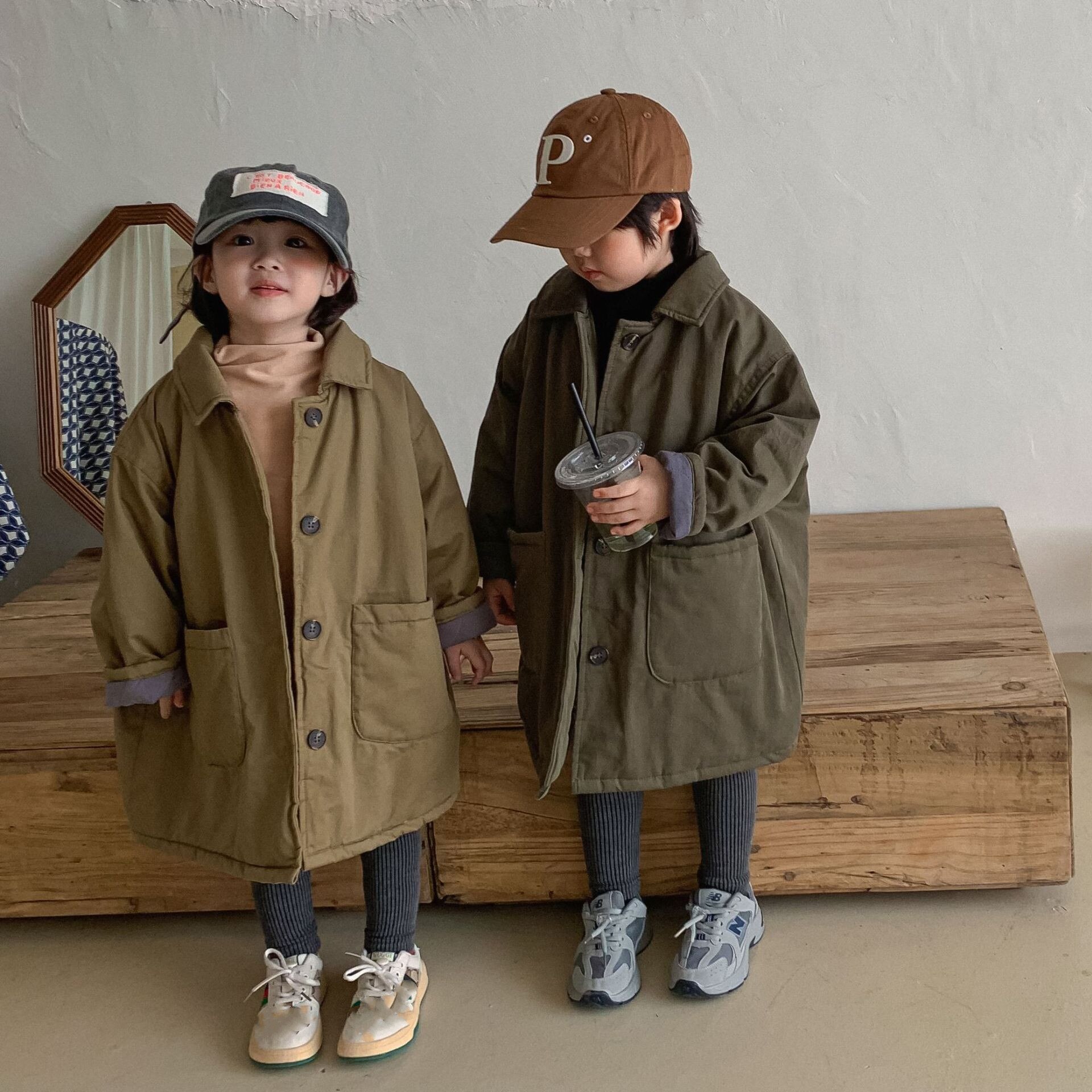Cappotti imbottiti in cotone lungo per bambini nuovi in stile coreano inverno caldo addensare parka tinta unita capispalla Casual per bambini Unisex