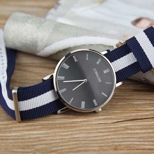 mode creatieve horloge dames heren quartz horloge unieke wijzerplaat lovers 'horloges voor Kerst cadeaus: 1