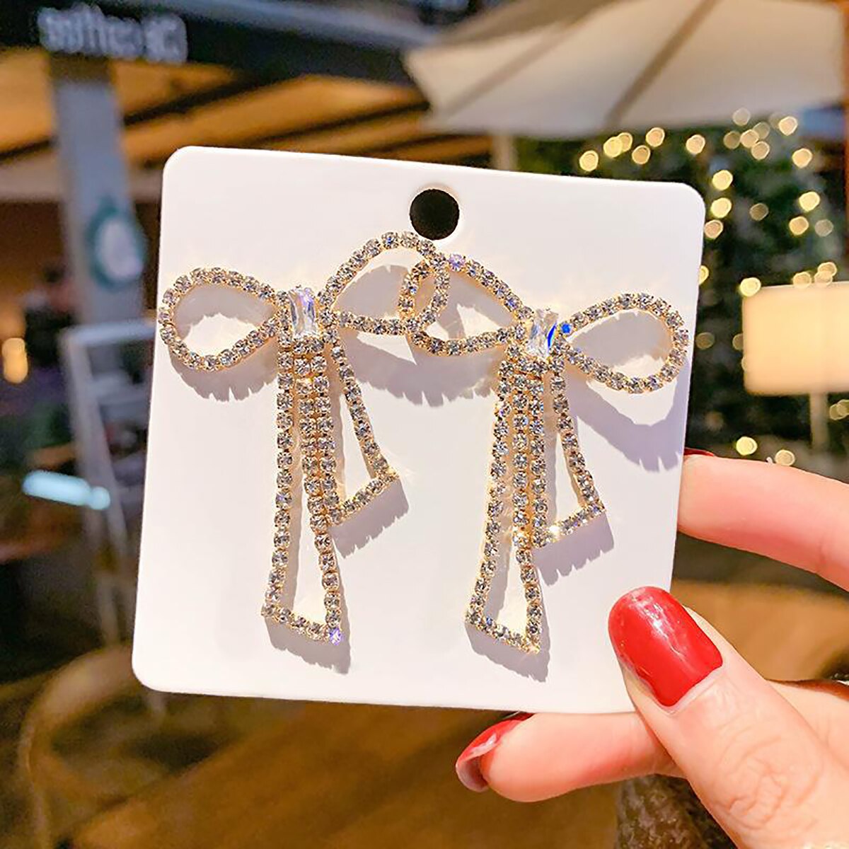 AENSOA Bling di Cristallo Del strass Bowknot Orecchini A Pendaglio per Le Donne Alla Moda di colore dell'oro Dichiarazione Orecchini Ciondola Monili Romantico