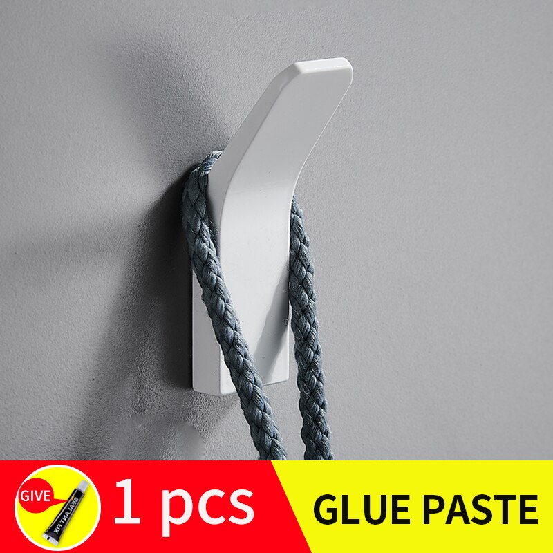 Badrum mantel krokar självhäftande hängare kläder kappa krok skruv gratis installation toalett inredning rum guld dörr krok: Vit -1 st