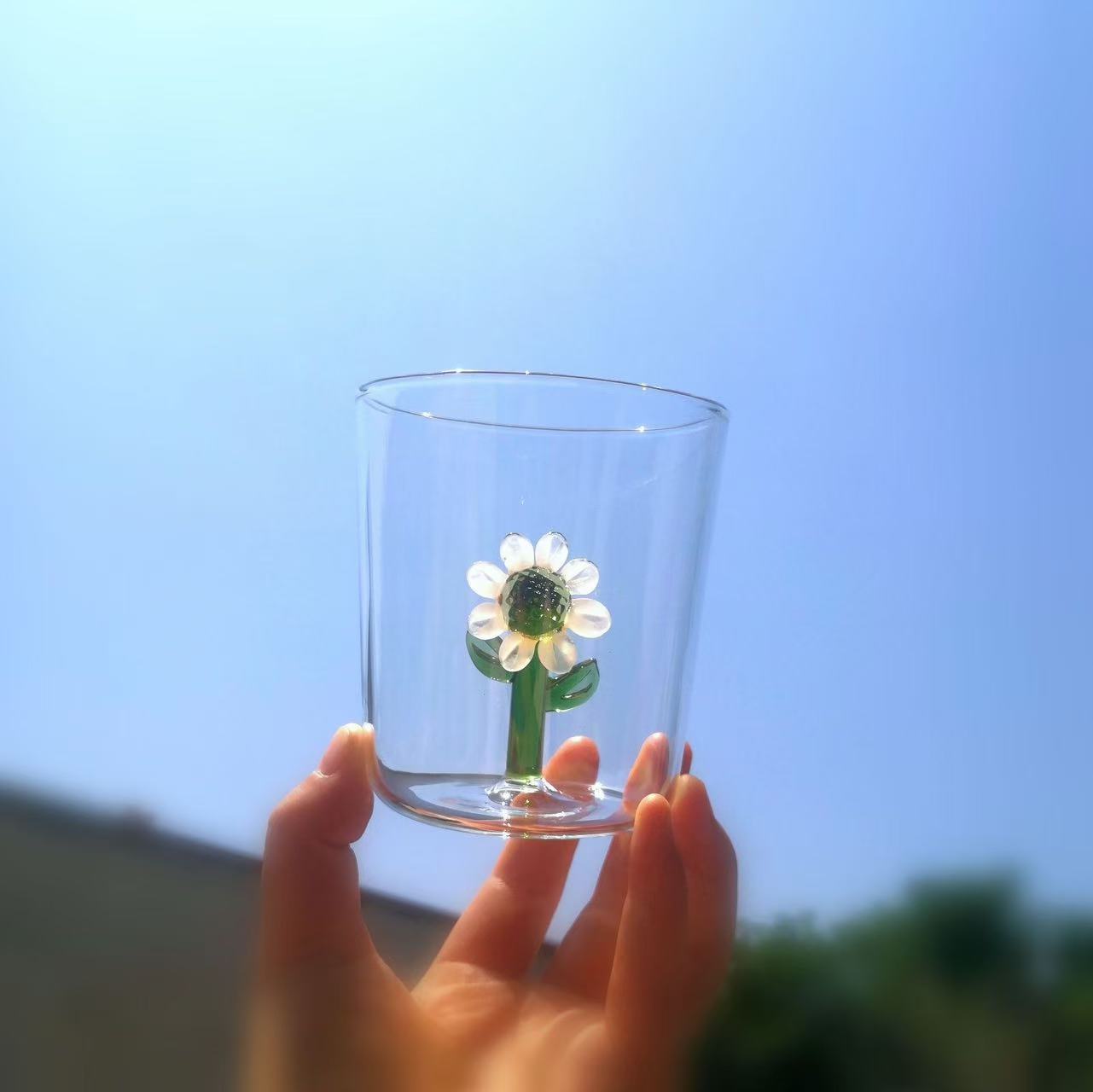 Joeyan 600ml Verres à Boire De Noel Avec Couvercles Et Paille,Verre à Eau Motifs Fleurs Poinsettia Rouges,Tasse A Cafe Chaud,Pour Matcha Latte,Bubble Tea,Smoothie,Cadeau Pour Femme, Maman, Amie