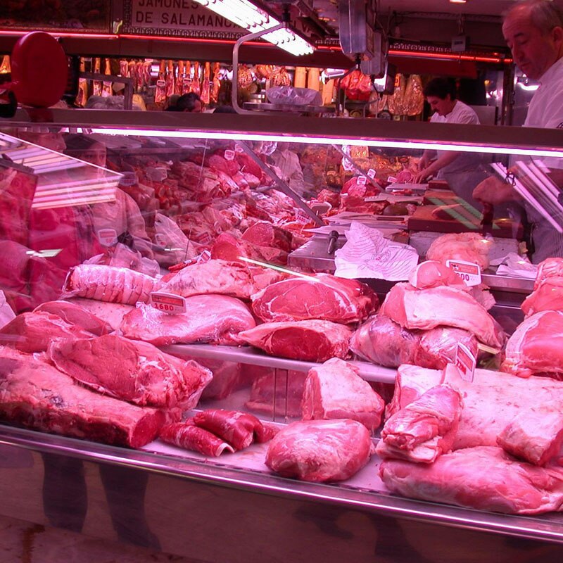 Led Profresh Carnes y Frutas, 35W, blanco, Rojo. Montura suspendida con lámpara led de luz rosada que potencia el color de las carnes, especialmente indicada para todas las instalaciones que iluminan alimentos