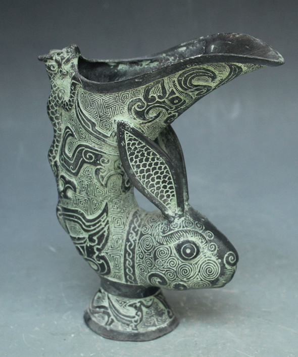 Prachtige Interessante Chinese Brons Archaistic Gunstige Konijn Hoofd Standbeeld Ornament Wijn Cup