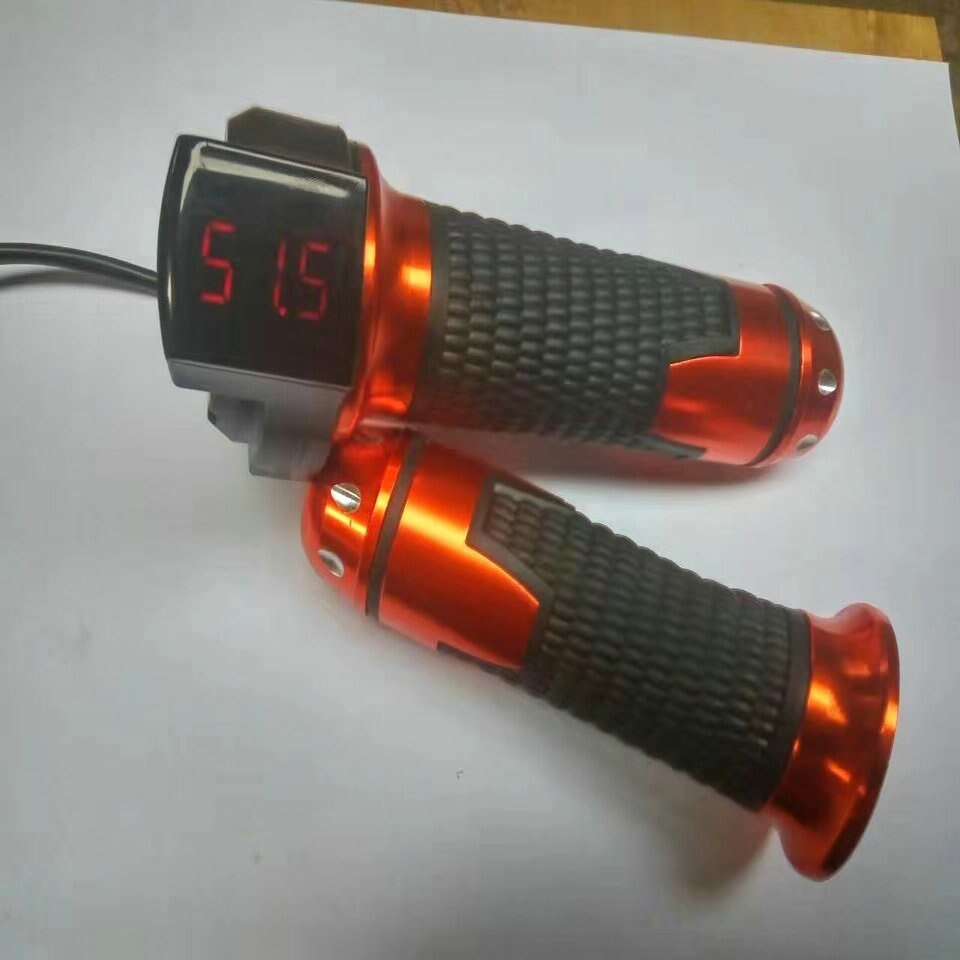 Twist throttle met digitale display 12-84v voor elektrische scooter onderdelen bike accessoire driewieler rolling stuur MTB voltmeter