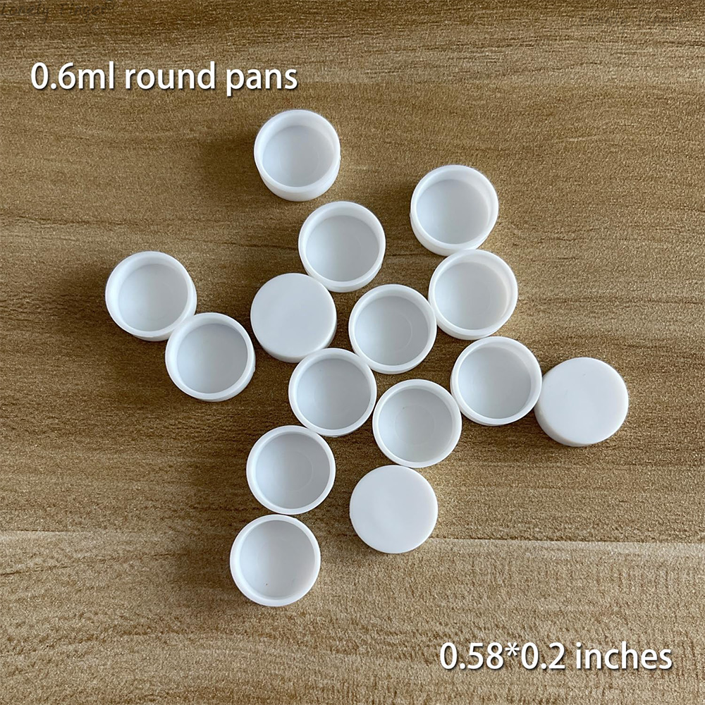 100 stuks lege ronde aquarelpannen – 0,6 ml witte plastic mini-verfpannen voor aquarelpalet, reissets en kunstenaars