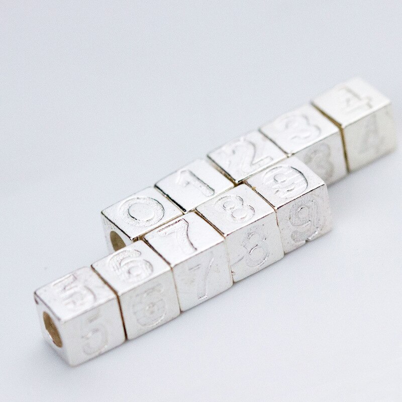 Argento sterlina 925 Numero Quadrato Branelli Del Distanziatore 6 millimetri Braccialetti Fatti A Mano Regalo di Fascino Argento Perline FAI DA TE Gioielleria Raffinata Che Fanno I Risultati