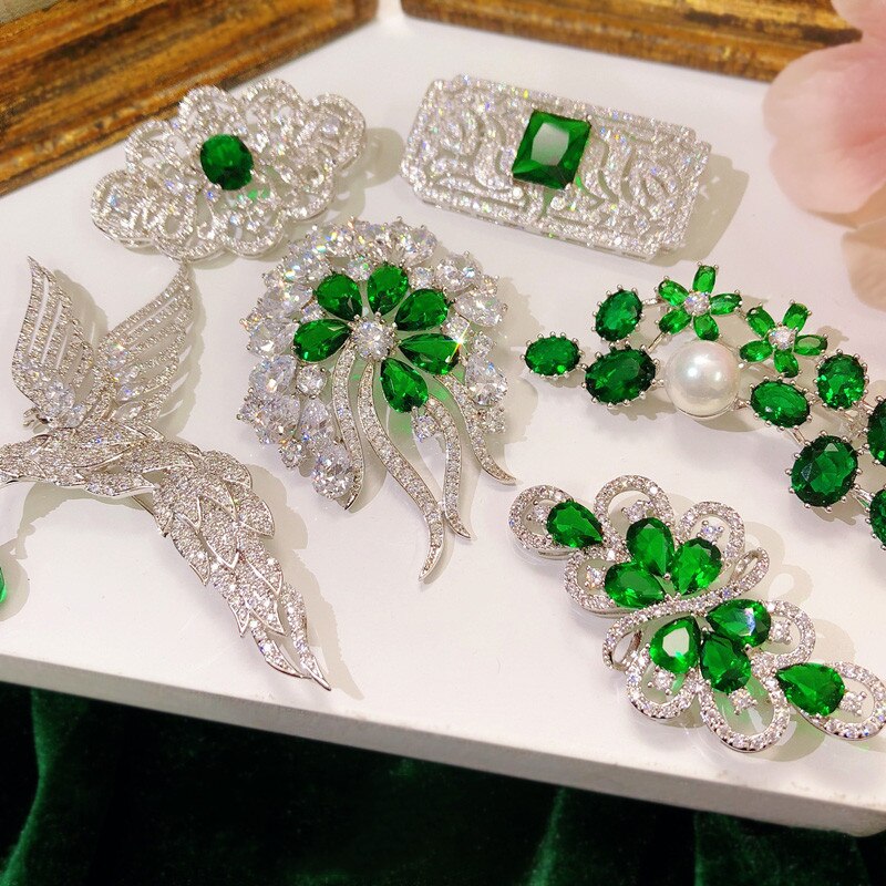 Brocher til kvinder luksus palads smaragd cubic zirconia corsage temperament brude bryllupsnål tilbehør fine smykker