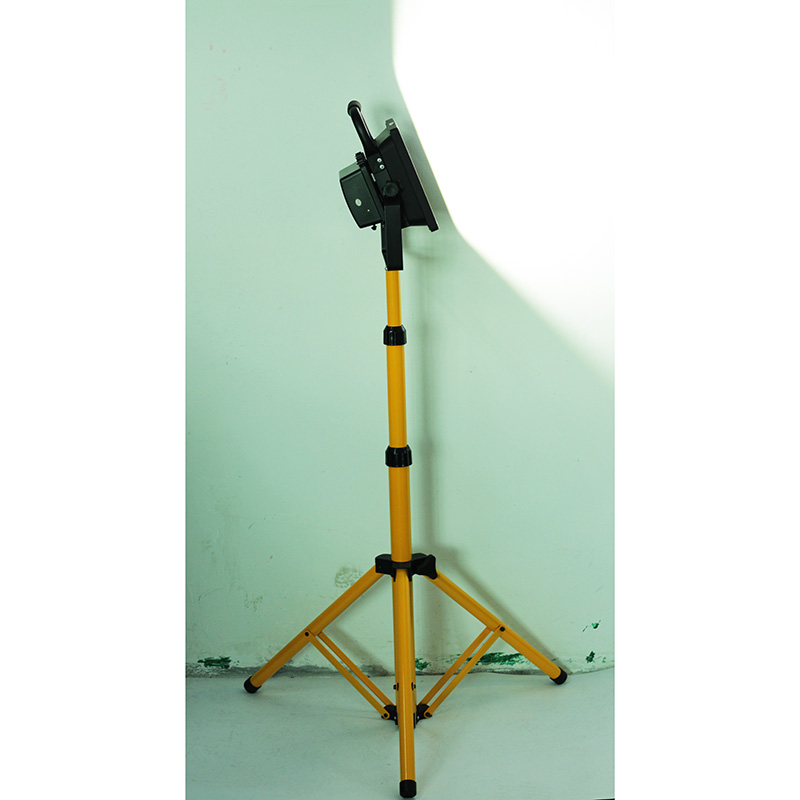 20W LED flood light outdoor IP65 waterproof LED work light portable light LED emergency stand tripod light