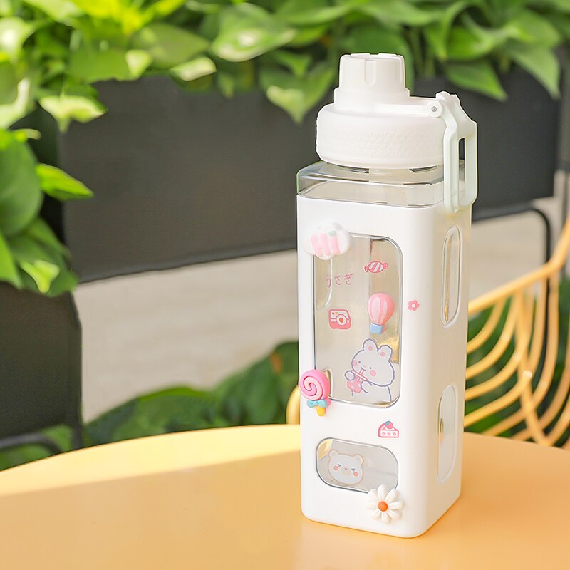 Kawaii Bär Pastell Wasser Flasche Mit 3D Aufkleber 700ml/900ml Kunststoff Reise Tee Saft Milch Tragbare Nette Shaker Trinken Flasche