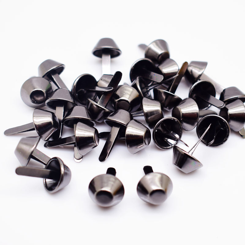 Artesanía de Metal negro mate de 12mm para monedero, remaches para los pies, tachuelas perforadas para monedero, bolso de mano, tachuelas Punk Rock, artesanía de cuero, 100 Uds.
