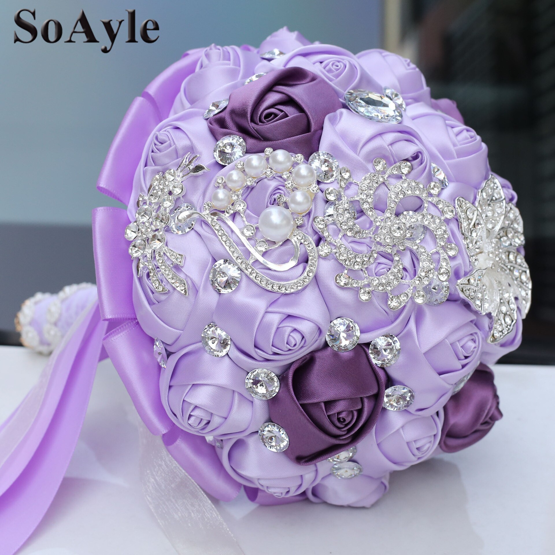 Soayle håndlaget 18cm kunstige roseblomster syrin rhinestone brud brudepike buequet diamantbrosje bryllupsbukett  w229