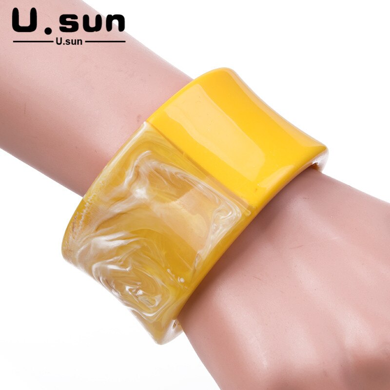 Eenvoudige Charme Elegante Open Bangles Resin Acryl Verklaring Bangle voor Vrouwen Grote Brede Kleurrijke Mode-sieraden Dames Armband