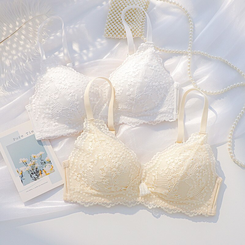 Summer Thin Big Breast Small Wireless Push up and Anti-Sagging Ultra-Thin White Bra Underwear