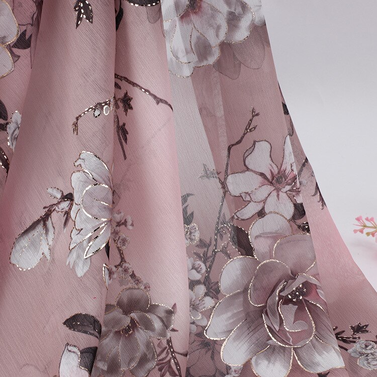 Fashionable plum pattern printed chiffon fabric, soft high-end chiffon tulle dress shirt fabric,