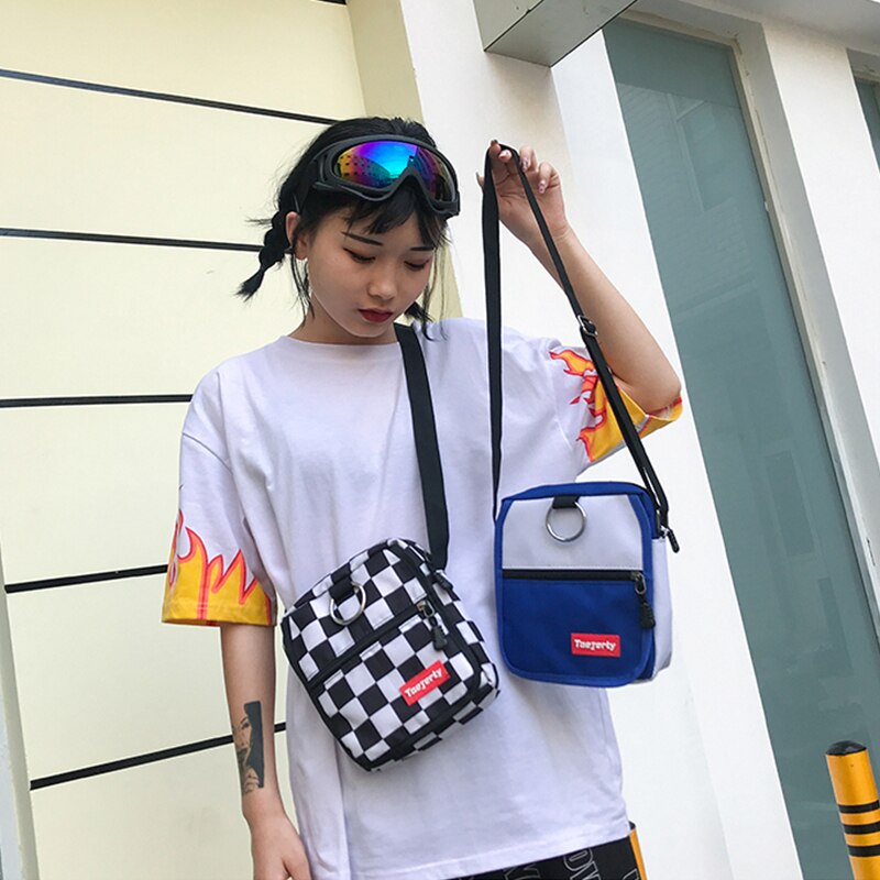 Harajuku-Bolso de hombro a la con letras para mujer, bandolera holgada a cuadros de gran tamaño, informal, estilo hip hop, de lona coreana, para teléfono