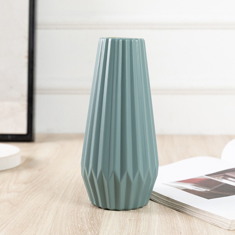 Plastic Flower Vase Decoration Home White Vase Imitation Ceramic Flower Pot Flower Basket Nordic Decoration Vases for Flowers: B