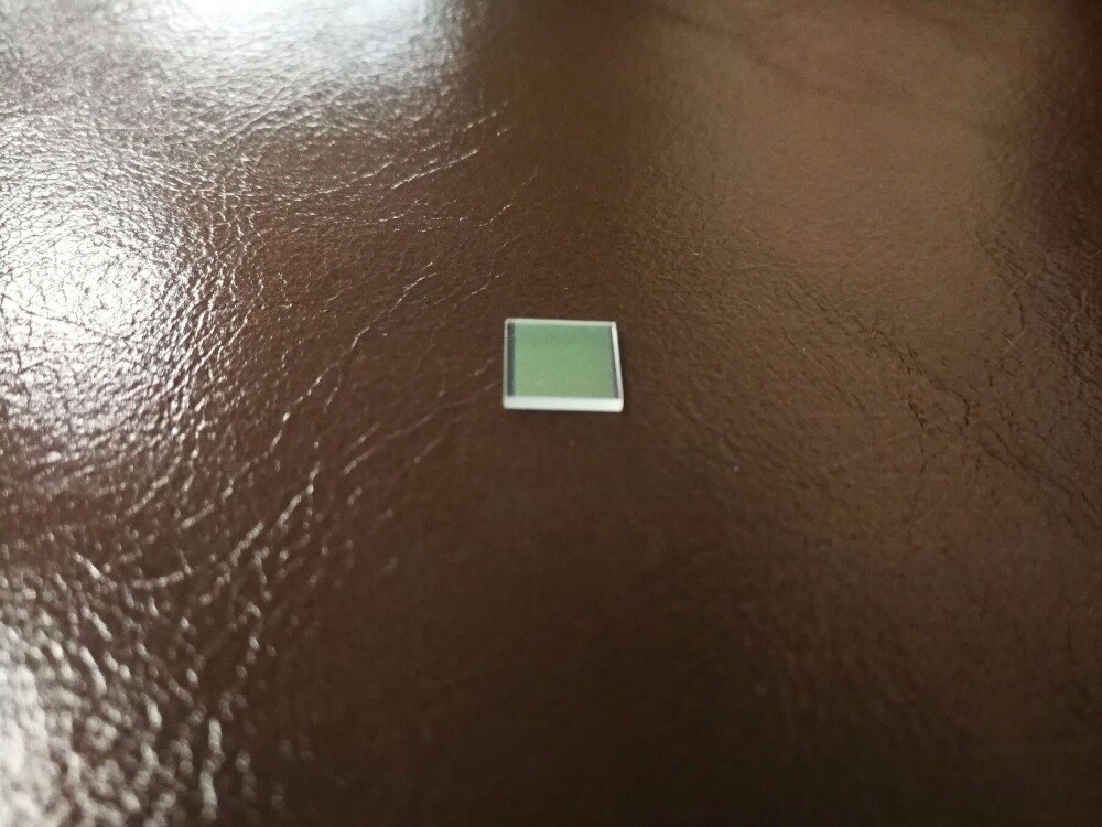 Taille 6*6*0.5mm 650nm UV/IR filtre de coupe utilisé pour lentille de caméra et spectromètre