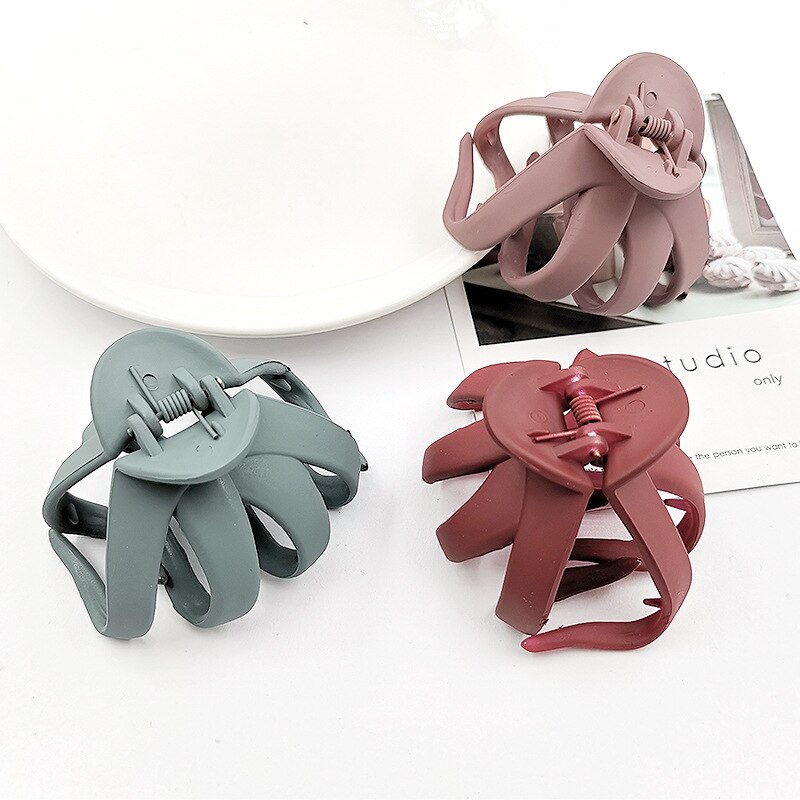 Solid Color Hair Claw Geometric Hollowing Simple Matte Crab Clamp for Women Girls Large Size Hair Clips Hair Accessories