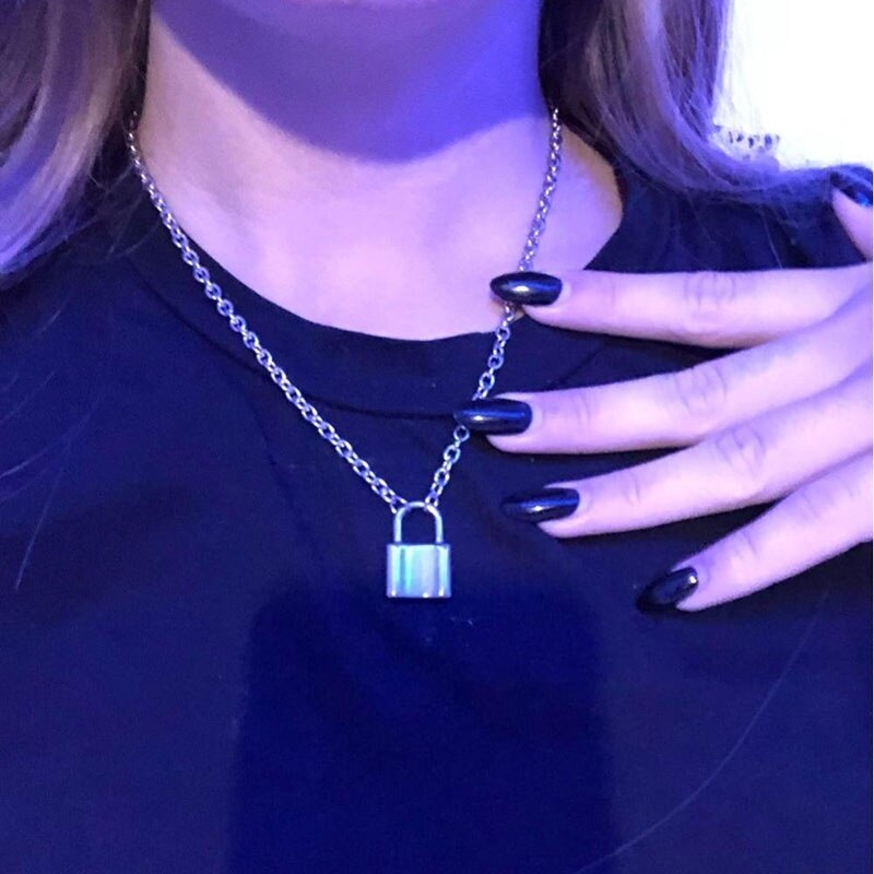 Gargantilla de Rock Lock , collar de cadena larga en el cuello con cerradura, joyería Punk para Mujer, collar con colgante de llave con candado para Mujer