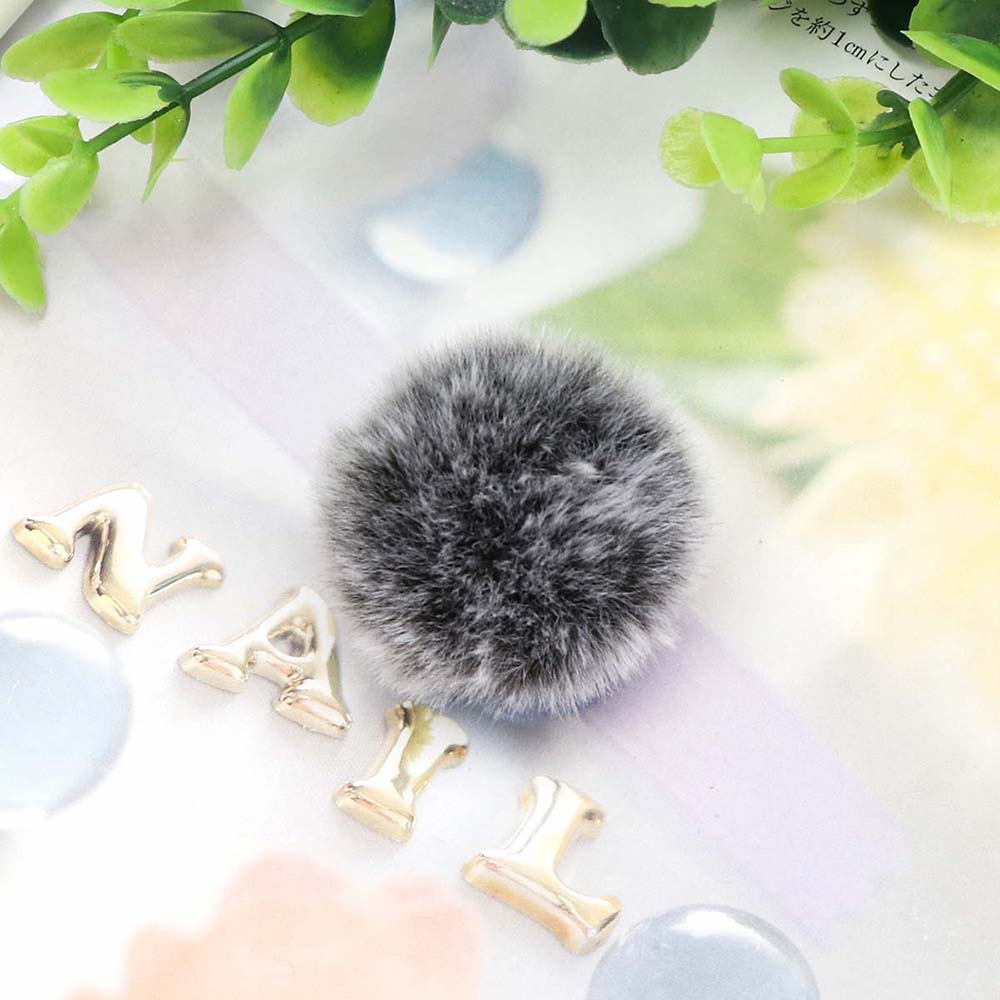 10 stk / posere 3-6cm pomponger fluffy plysjball mykt kunstig hår ball farge pompong diy sko lue bag klestilbehør: 4 cm svarthvitt