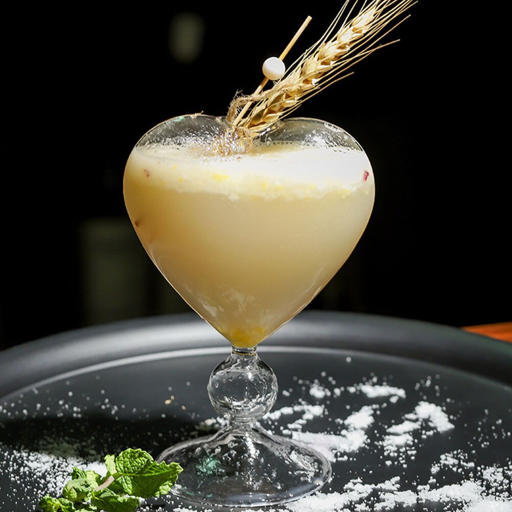 1PC Love Heart Cocktail Cup Heart-Shaped Glass Wine Cup Love Cocktail Glass Heart Shaped Glass Wine Glass Goblet