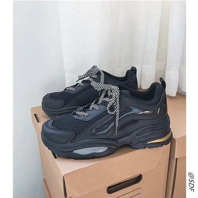Unisex sneakers ademende casual schoenen heren wit mesh lichtgewicht flats 39 ~ 47 grote maten heren lente sneakers rood veterschoenen