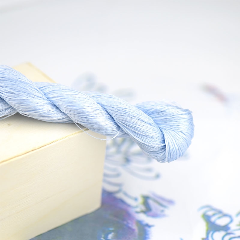 1 väri 400m suzhou kirjonta 100%  luonnonsilkki brodeerattu lanka silkki tee itse silkkisävyinen kirkas väriviiva keskiyönsininen