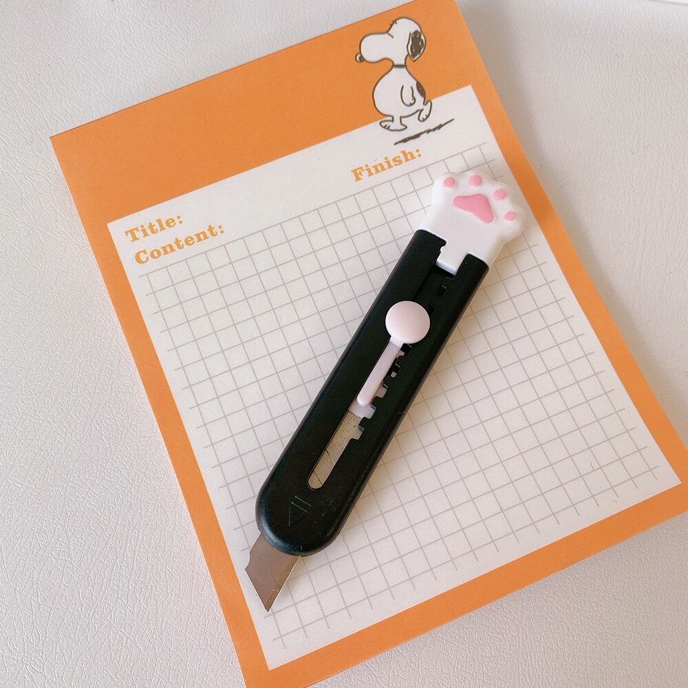 Cuchillo multiusos portátil con forma de pata de gato, cuchilla de afeitar para cortar papel, papelería de oficina, Escolar, 1 ud.: Negro