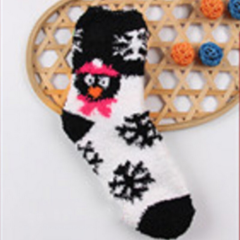 1 Pair Warm Soft Women Socks Winter Spring Christmas Woolen Socks Running Tennis Yoga Sports Socks For Girls Ladies DP968188: penguin